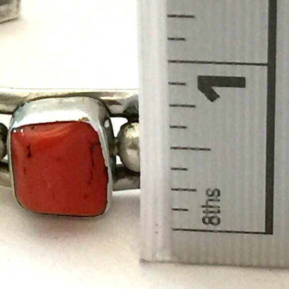 VINTAGE NAVAJO RED CORAL CUFF STERLING SILVER SQUARE GEMSTONE NATIVE AMERICAN - Picture 7 of 12